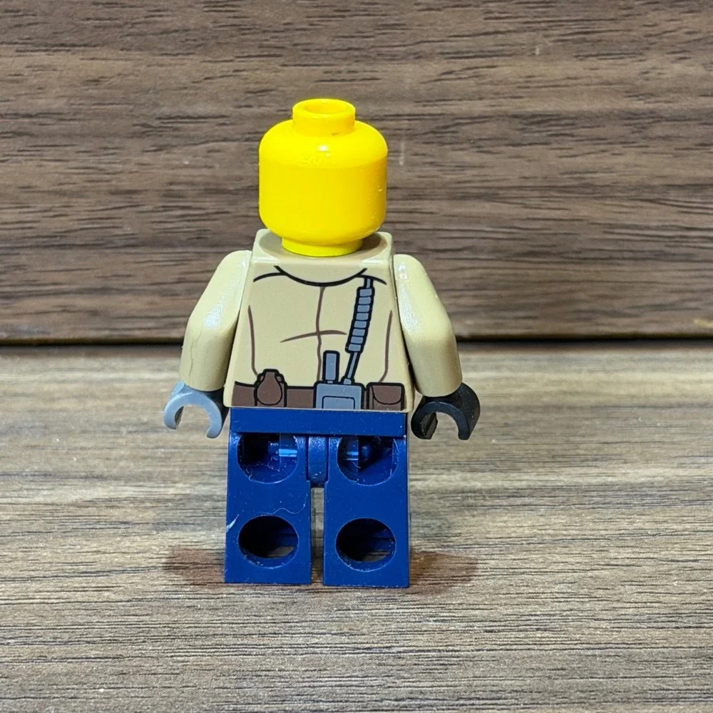 LEGO Minifigure City Forest Police Officer Tan Blue Sunglasses Mustache EUC
